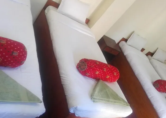 Hotel Sisters Home